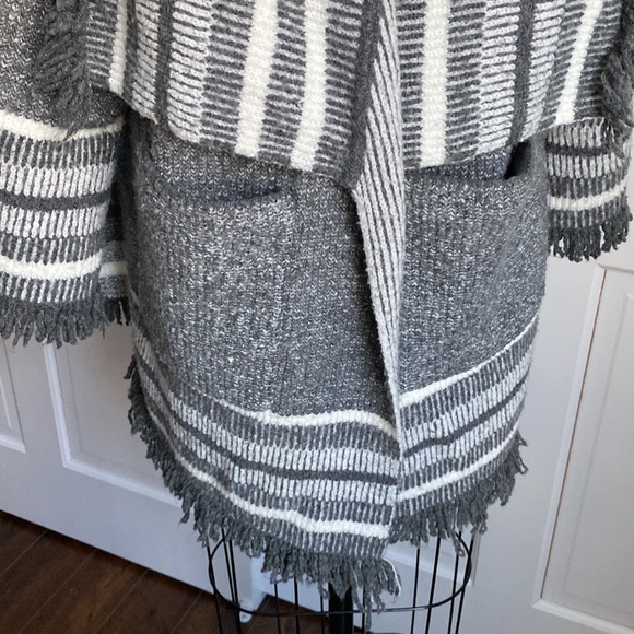 Anthropologie - Saturday Sunday - Shawl Sweater - Grey/White - Medium - Picture 3 of 7